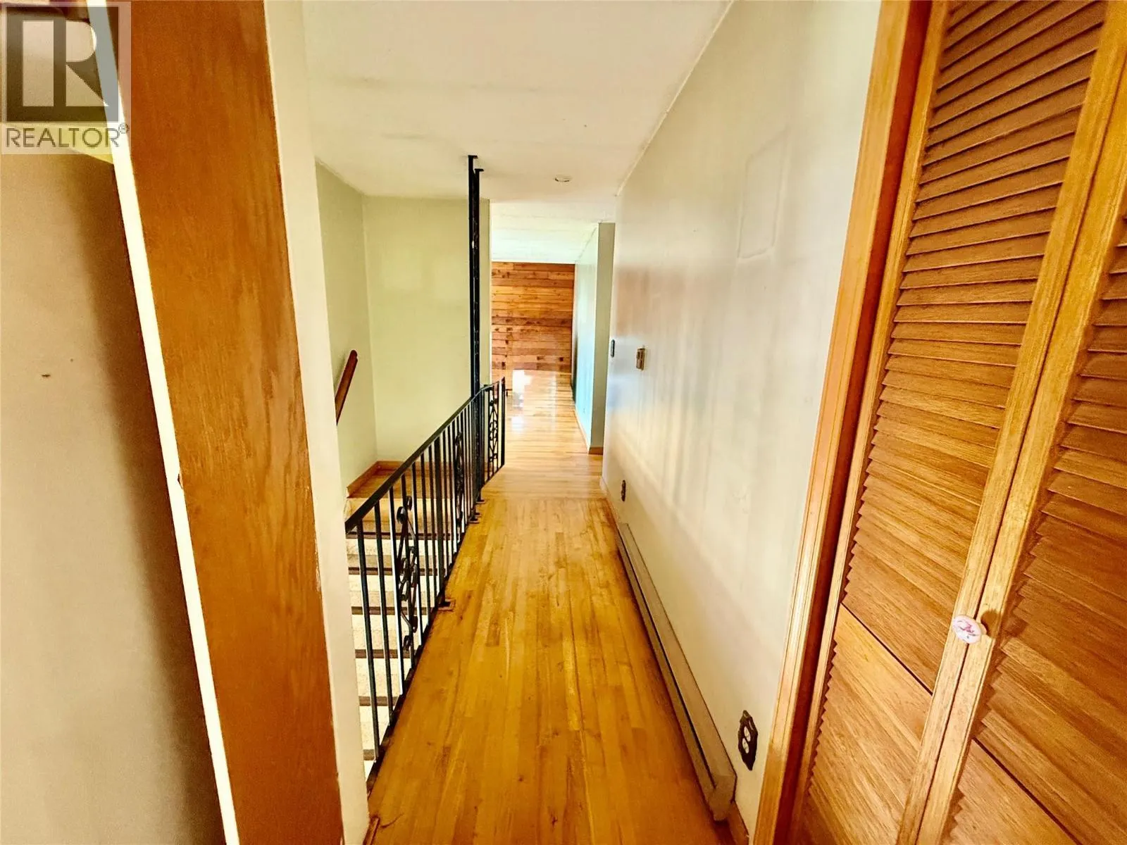 3332 Lakeview Heights Drive