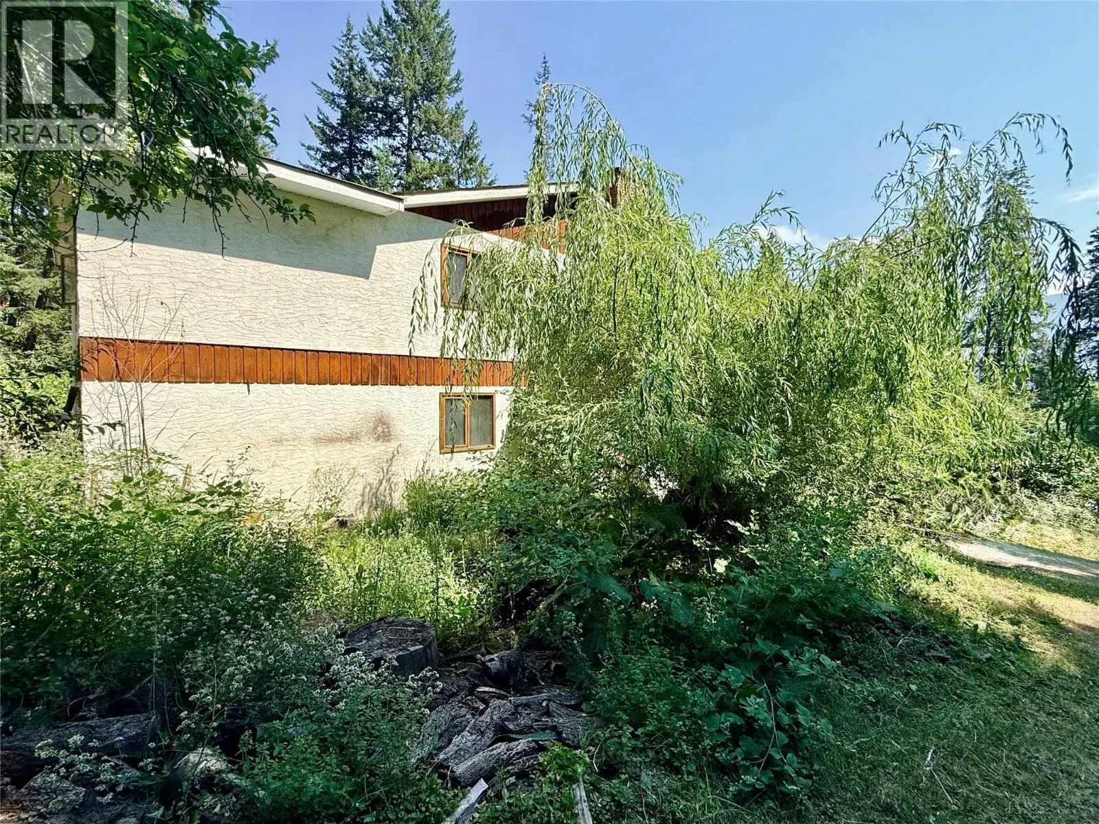 3332 Lakeview Heights Drive