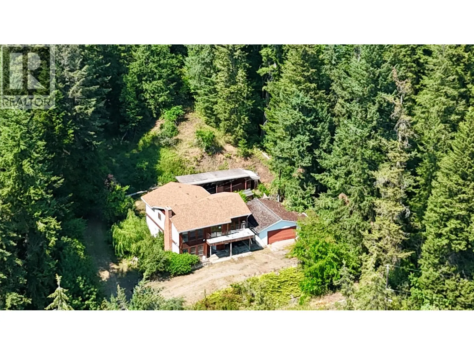 3332 Lakeview Heights Drive