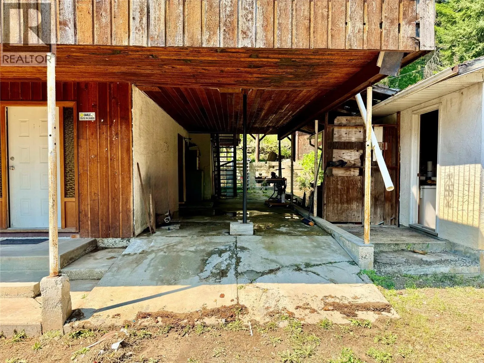3332 Lakeview Heights Drive