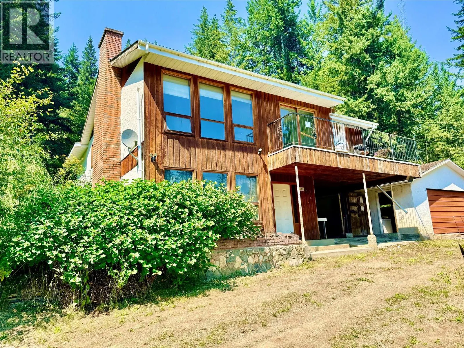 3332 Lakeview Heights Drive