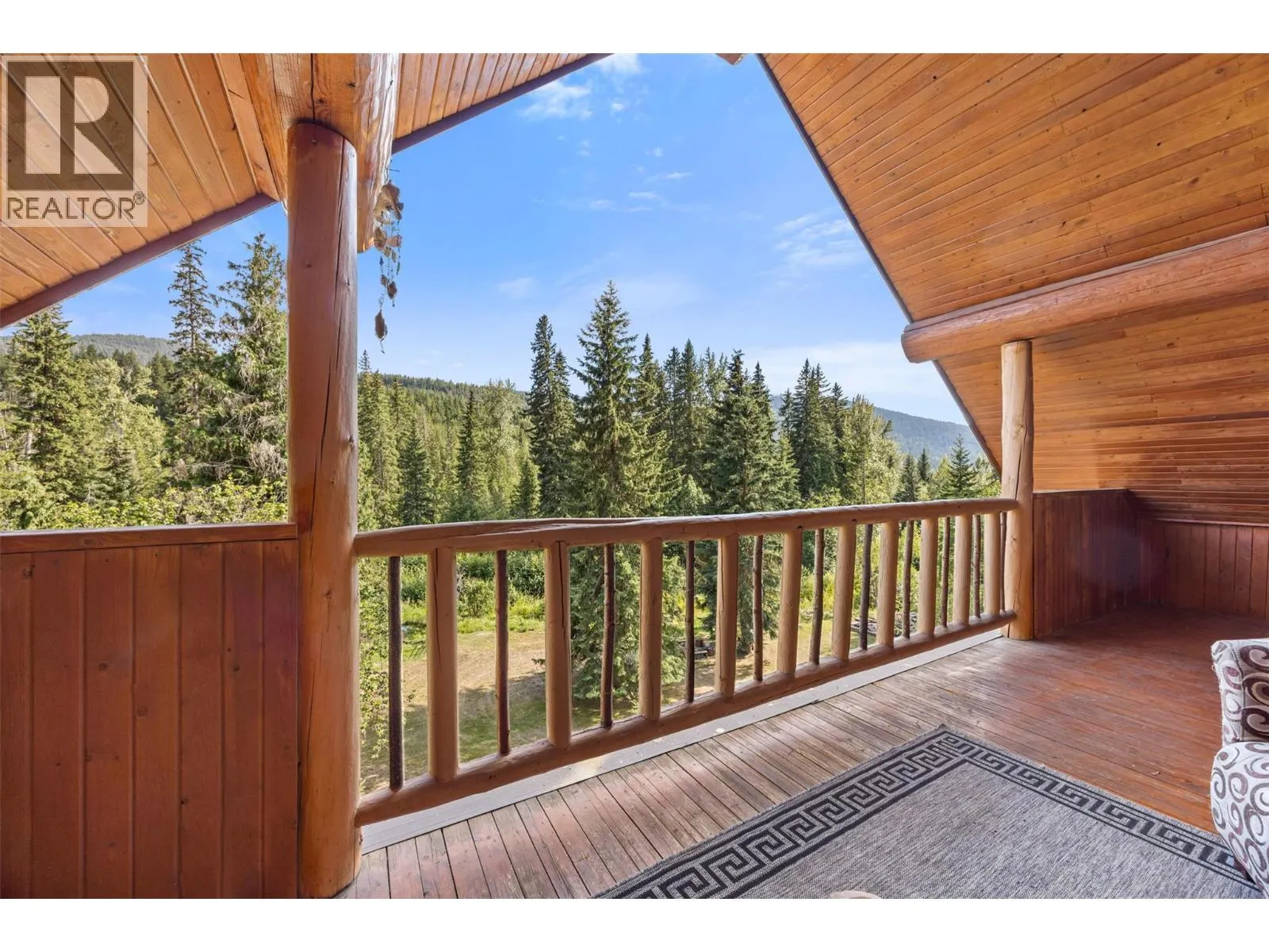 10737 Highway 33 E