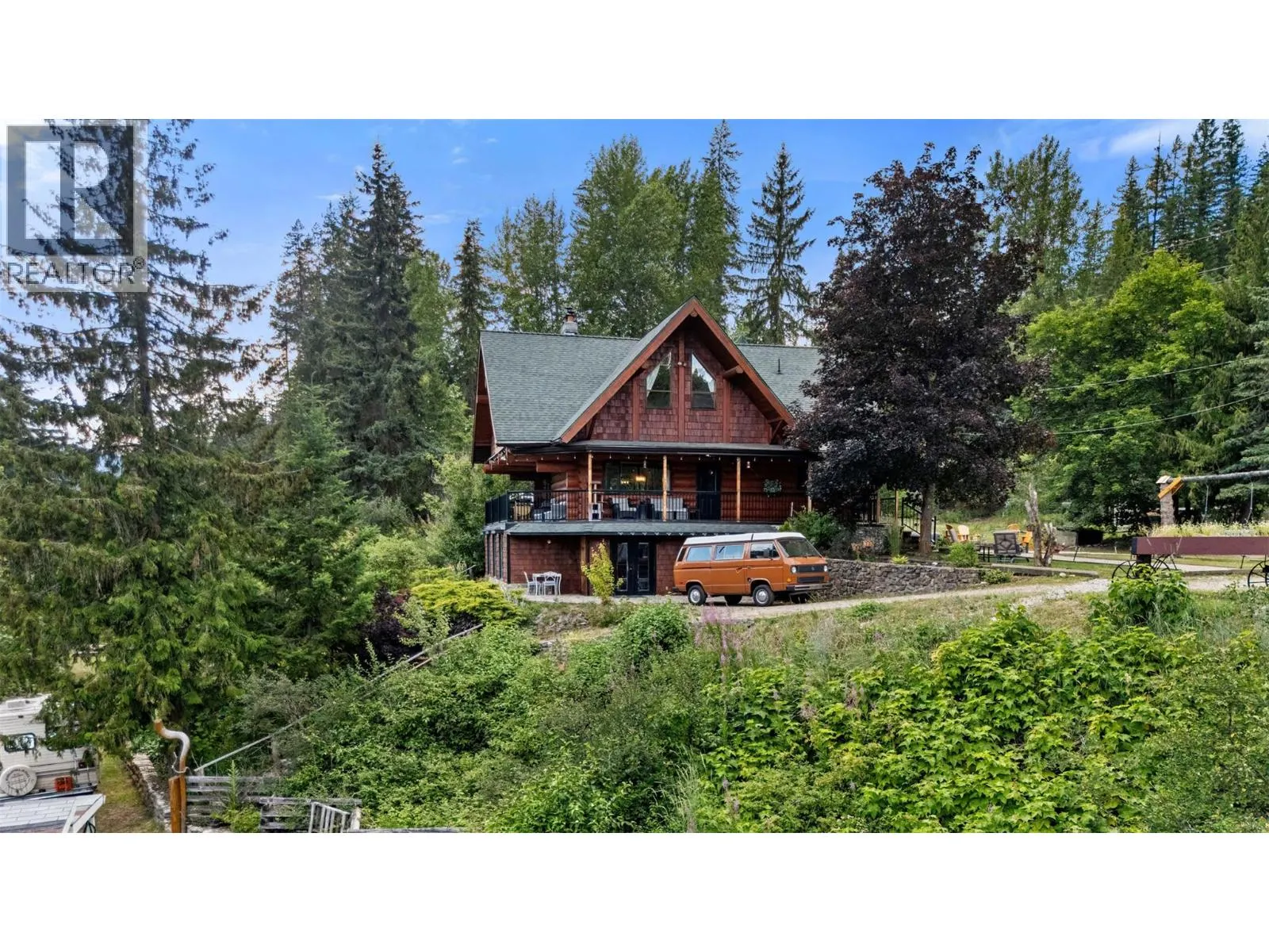 10737 Highway 33 E