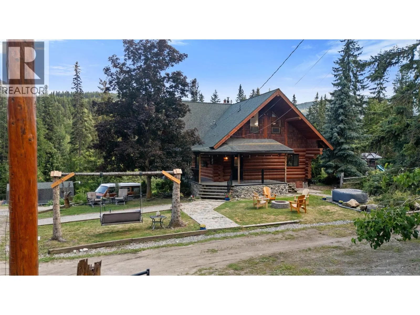 10737 Highway 33 E