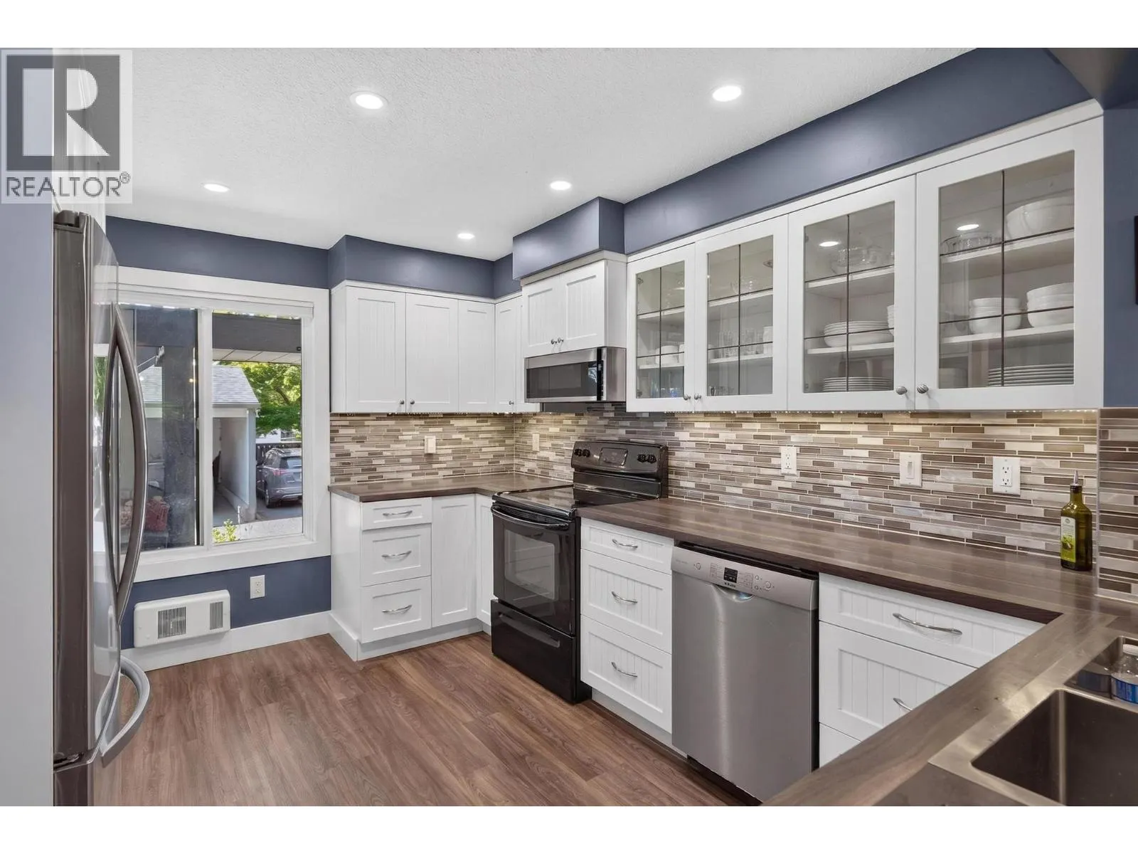 3000 Richter Street Unit# 9