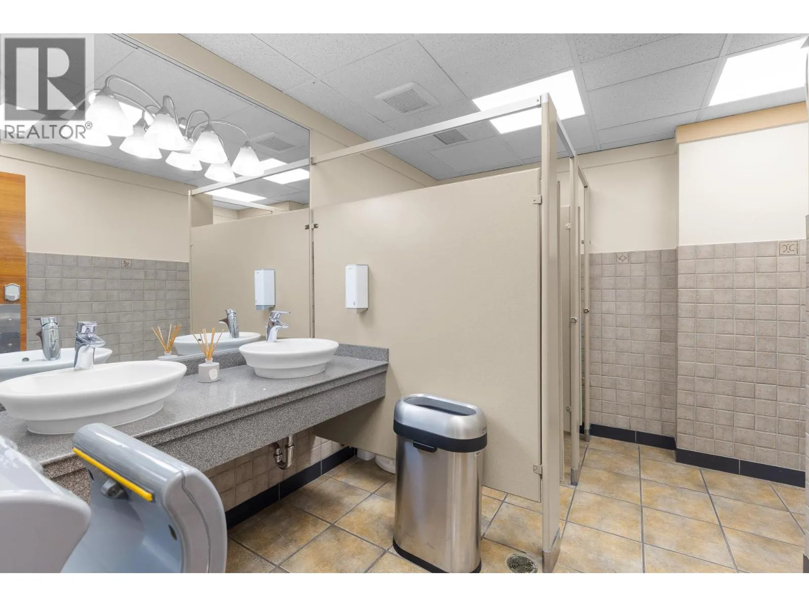 510 Bernard Avenue Unit# 202