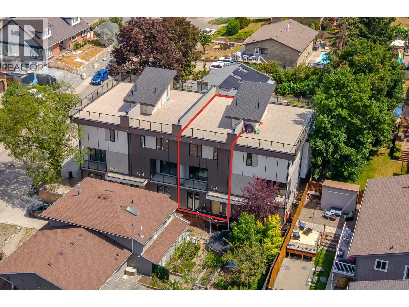 1506 39A Avenue Unit# 3