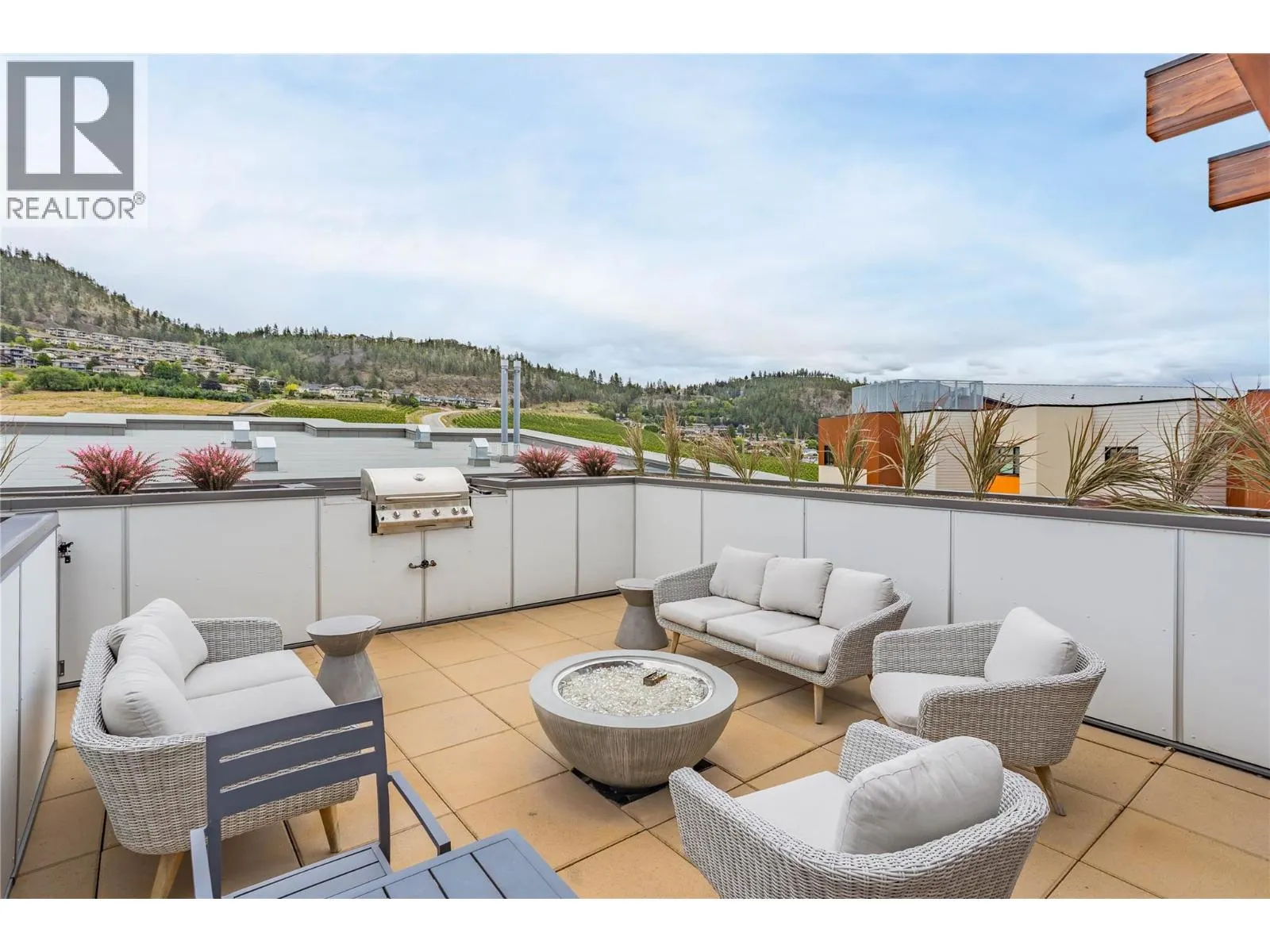722 Valley Road Unit# 200