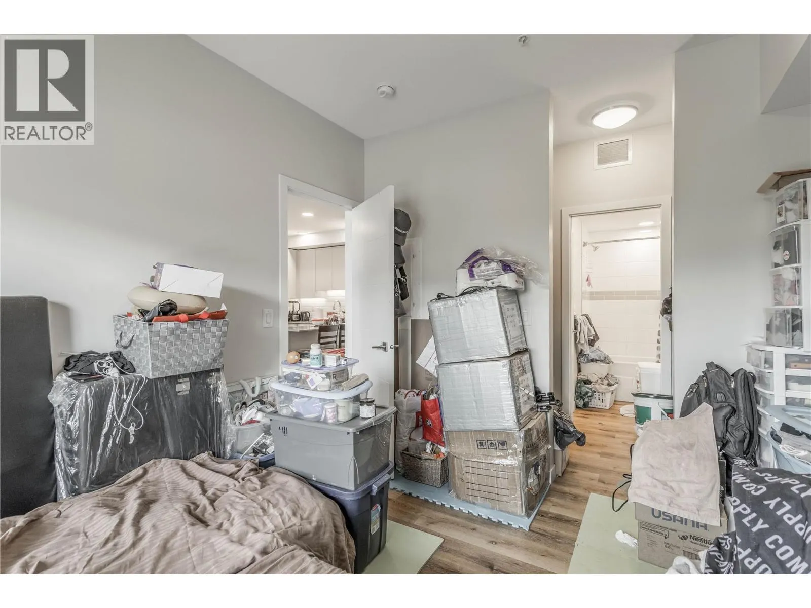 722 Valley Road Unit# 200