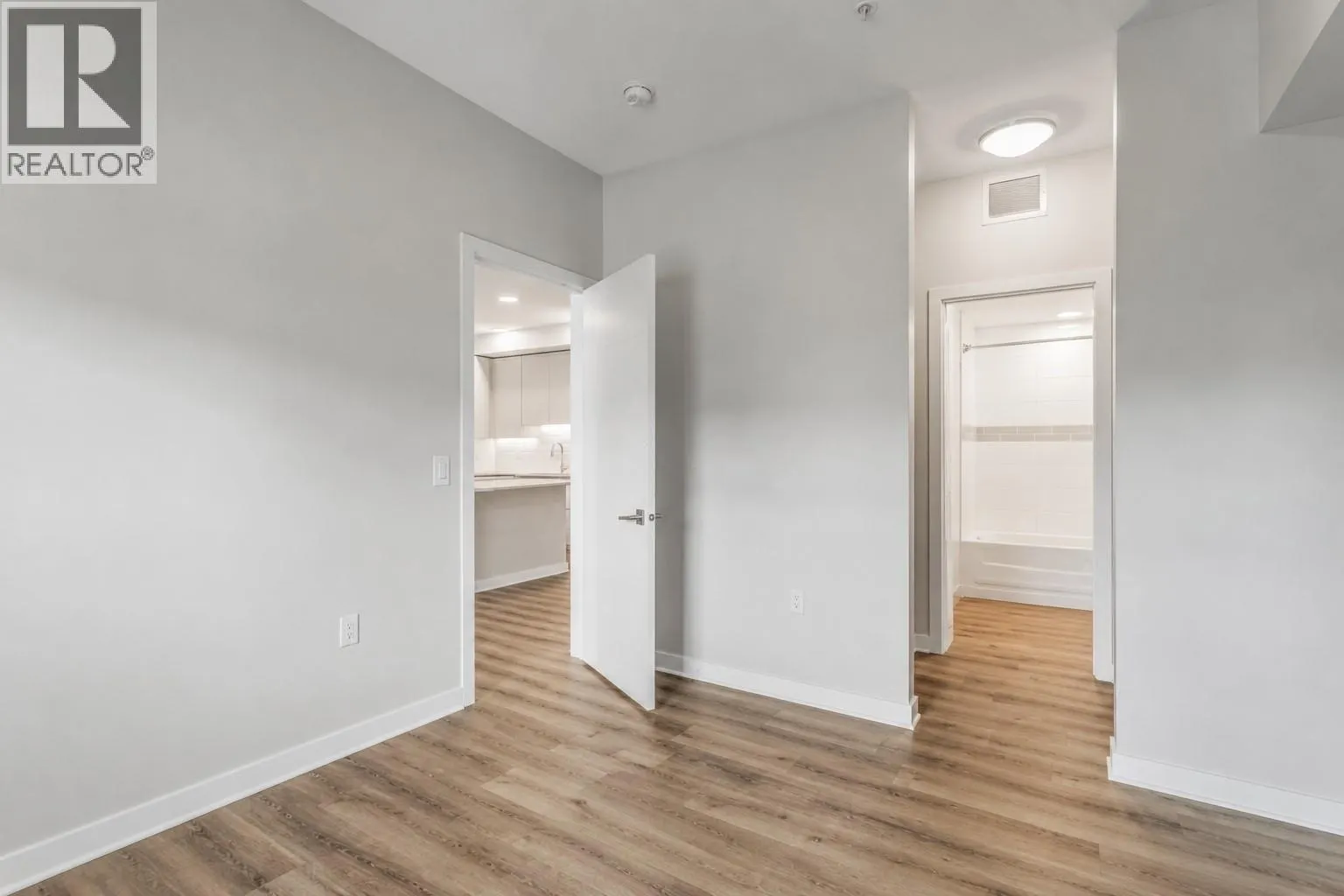 722 Valley Road Unit# 200