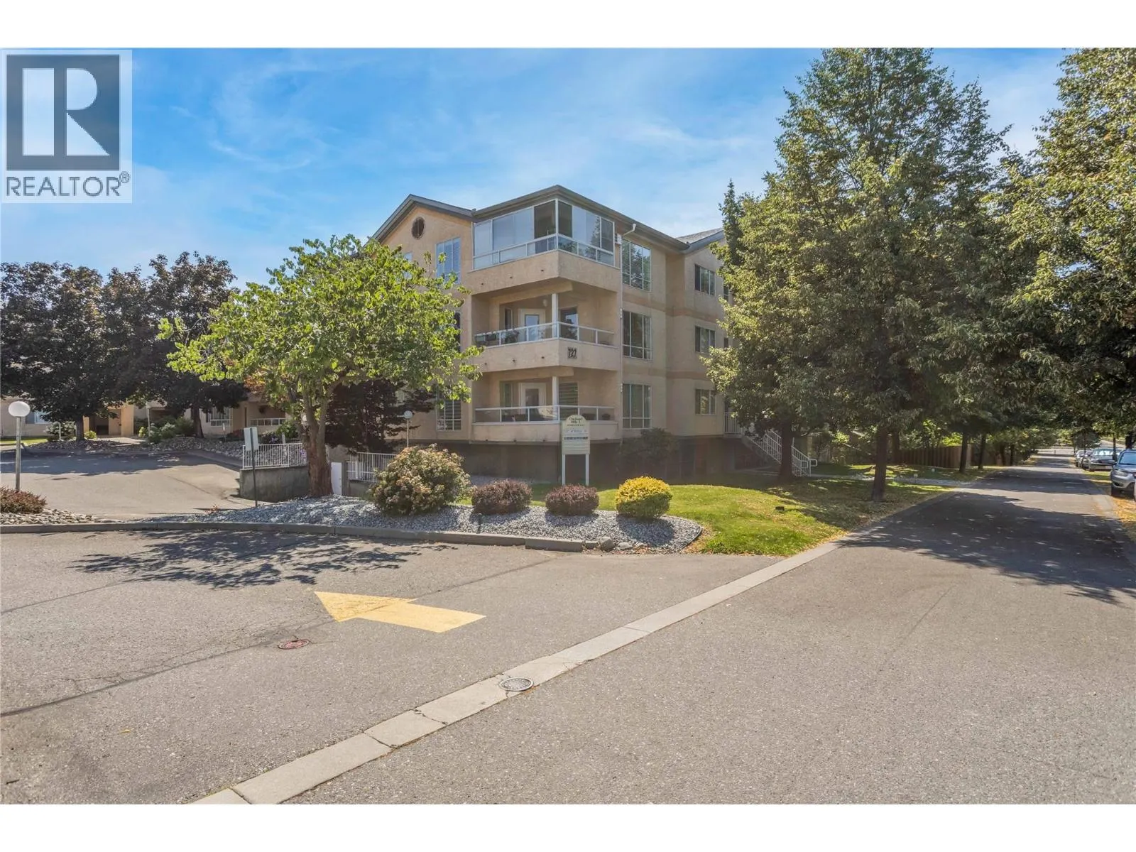 727 Houghton Road Unit# 107