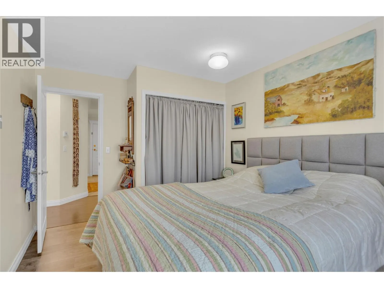 727 Houghton Road Unit# 107
