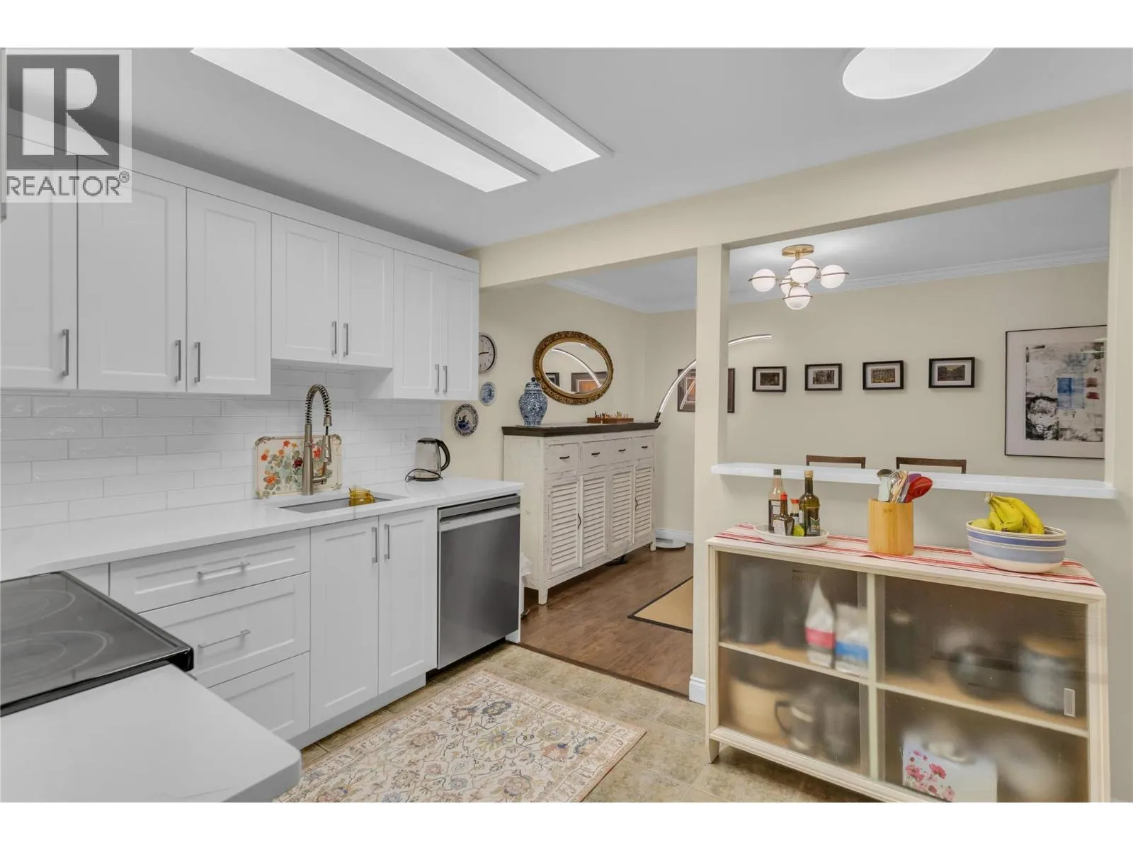 727 Houghton Road Unit# 107