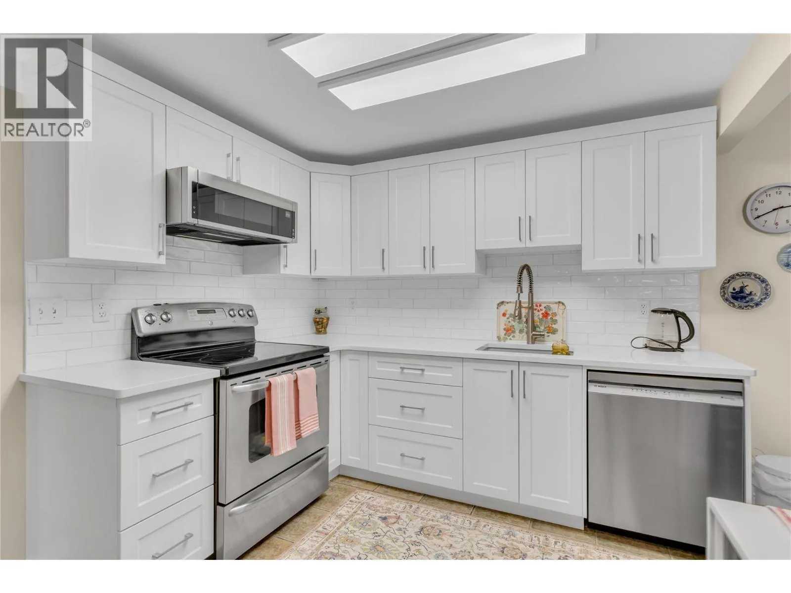 727 Houghton Road Unit# 107