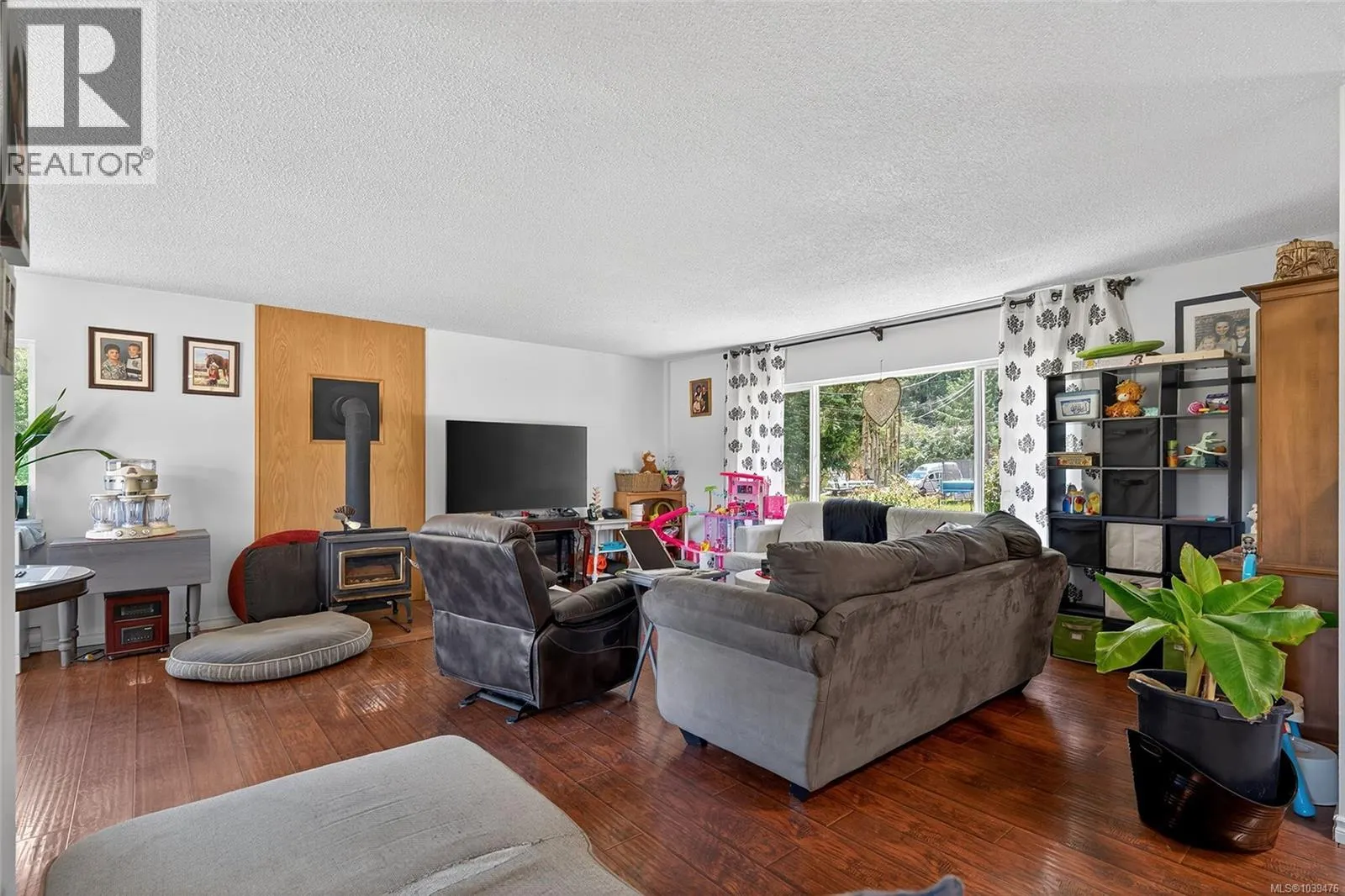 2411 Tintern Rd
