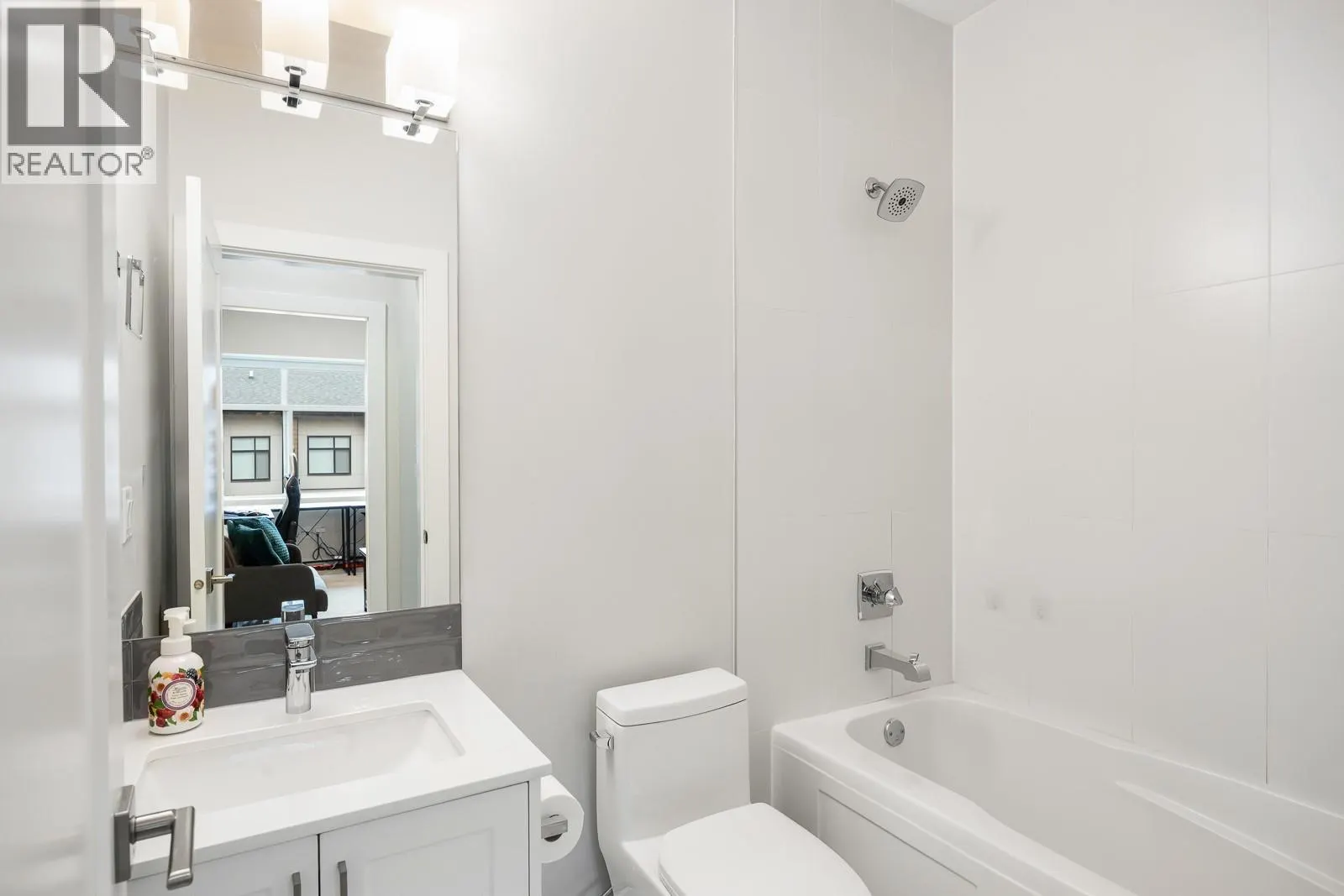 1146 Black Mountain Drive
