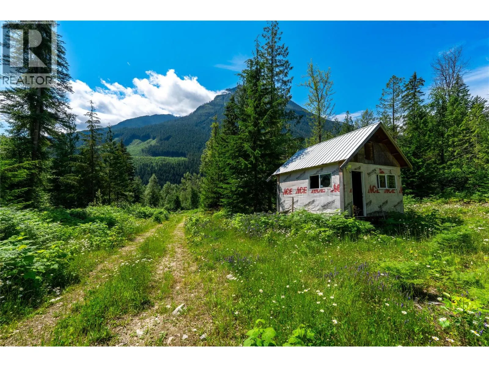 7455 19 Mile Road