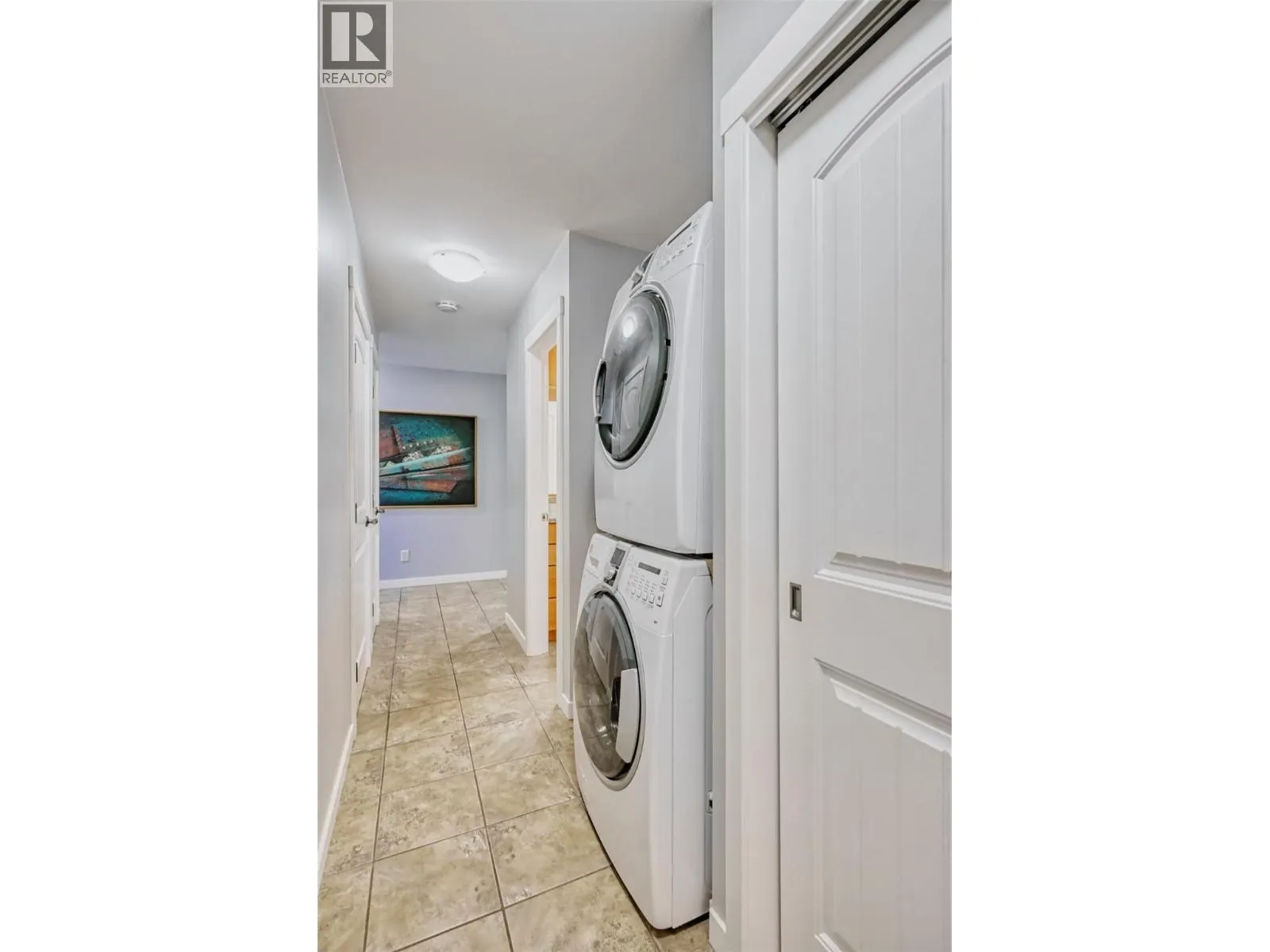 212 VINTAGE Lane