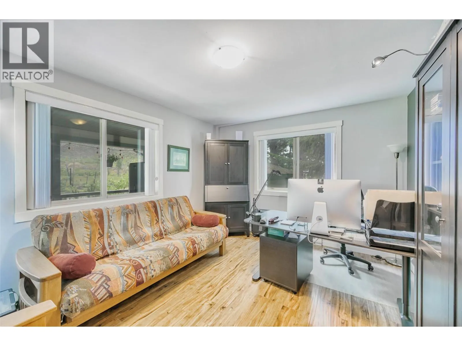 212 VINTAGE Lane