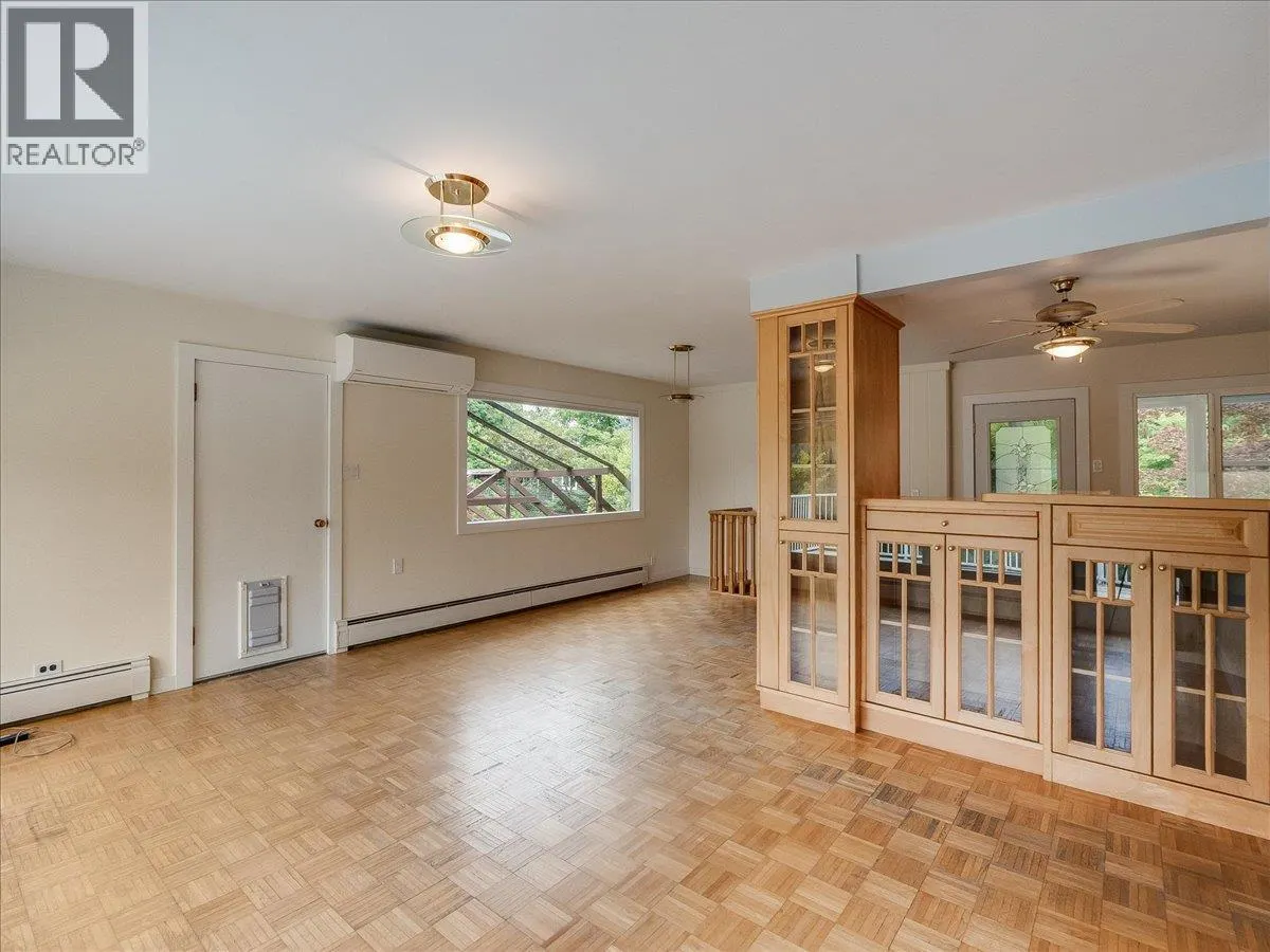 138 100th Street