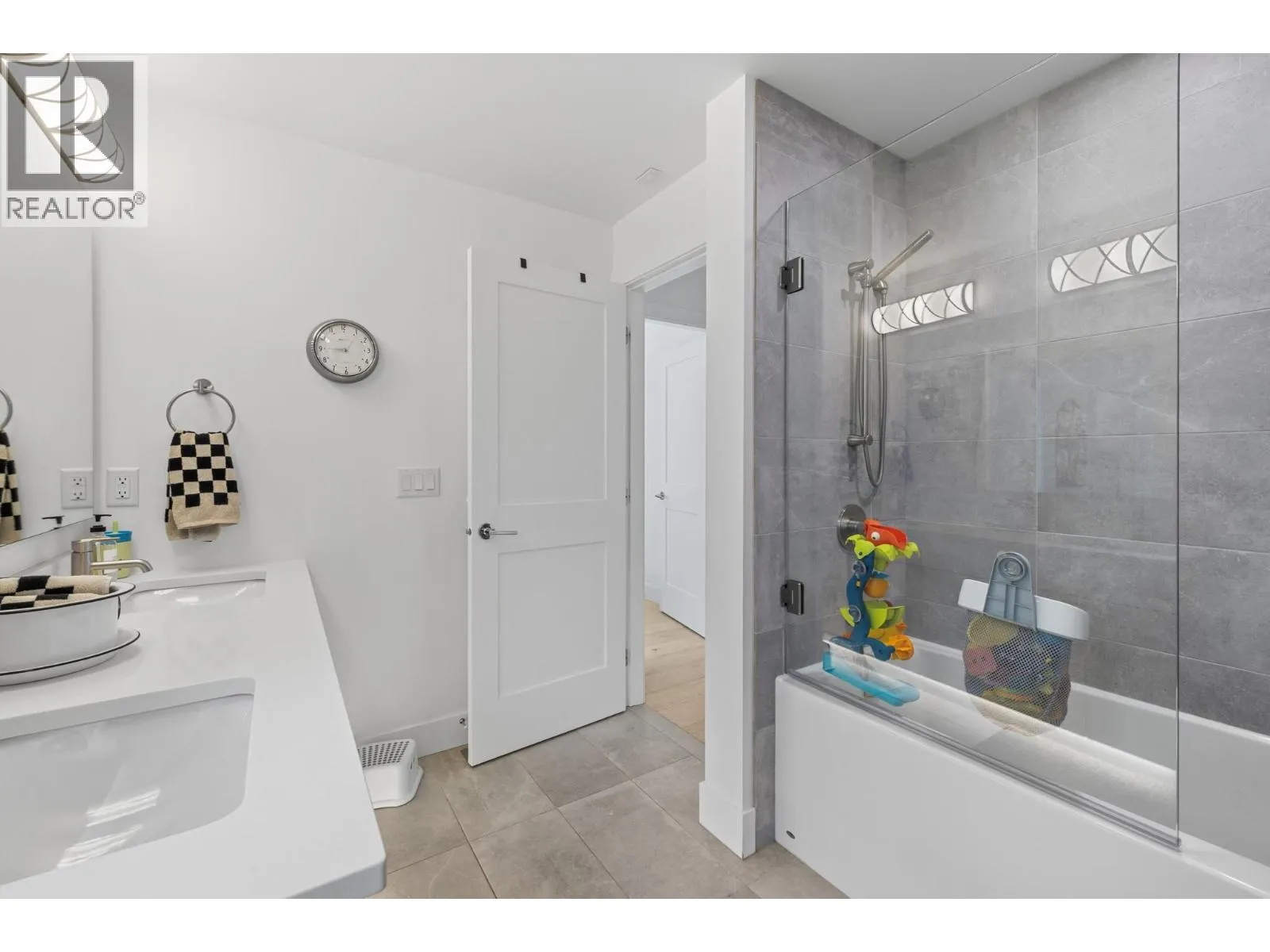 1308 Richter Street Unit# 102