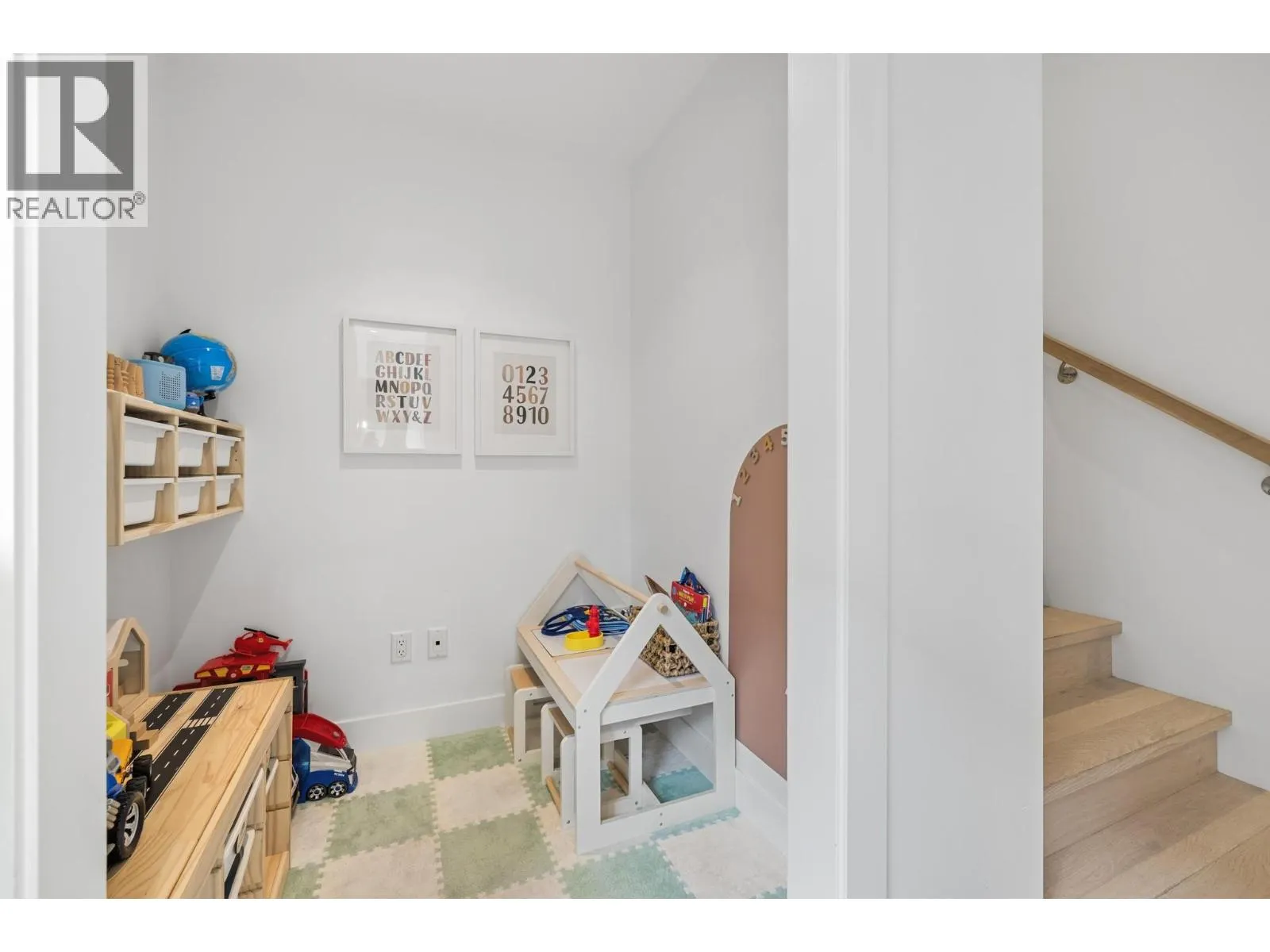 1308 Richter Street Unit# 102