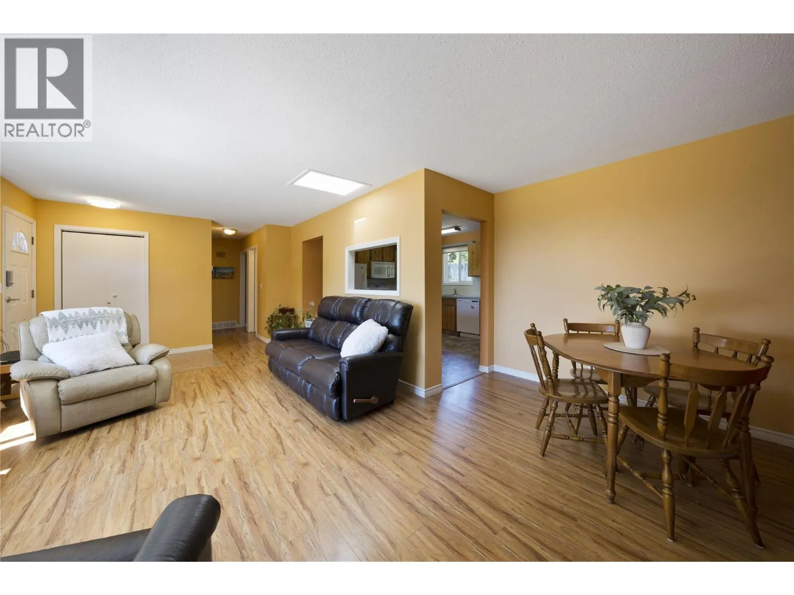 1389 Lund Road