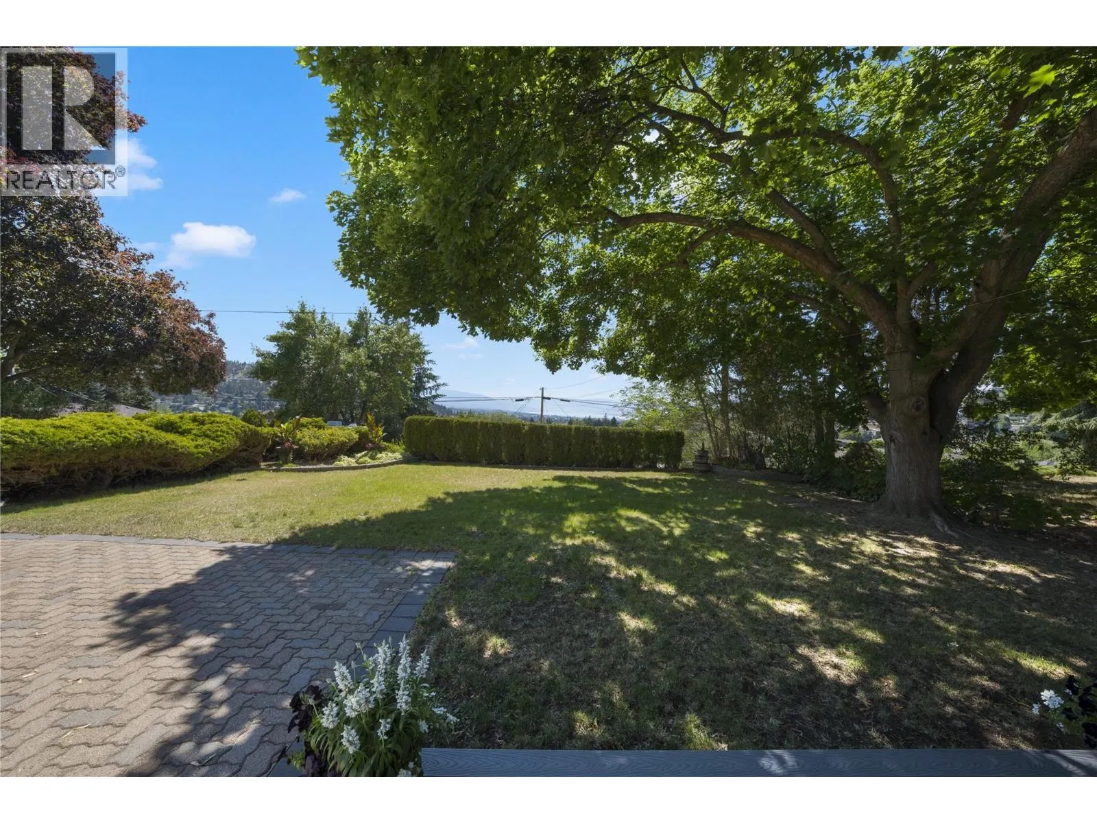 1389 Lund Road