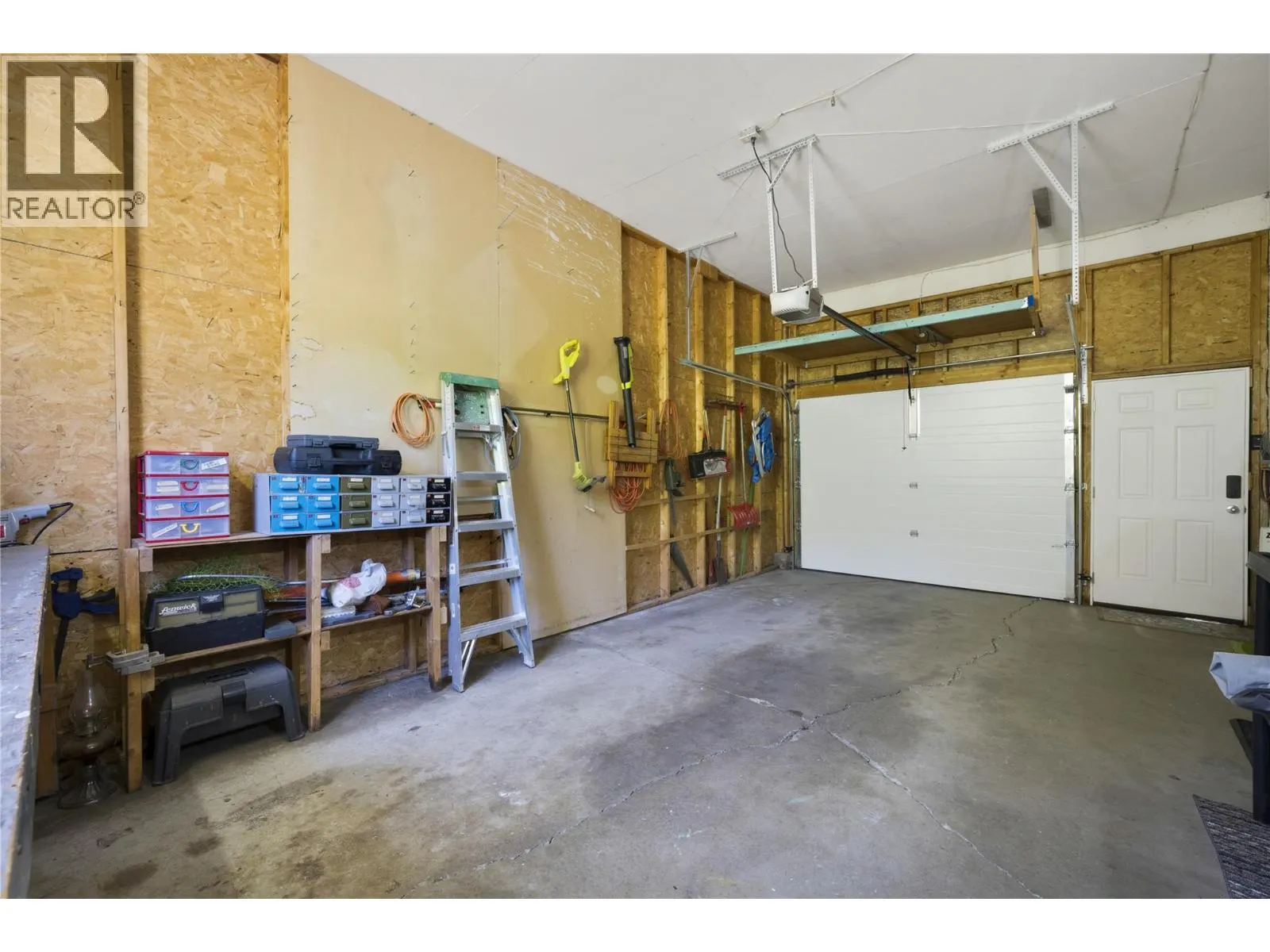 1389 Lund Road