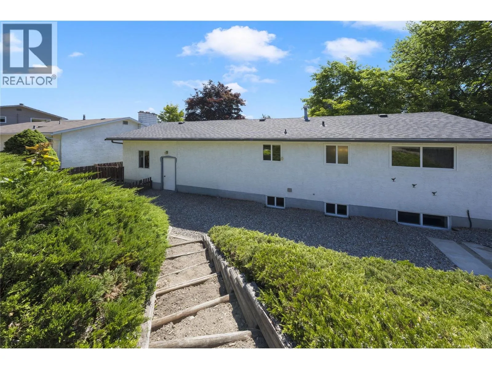 1389 Lund Road