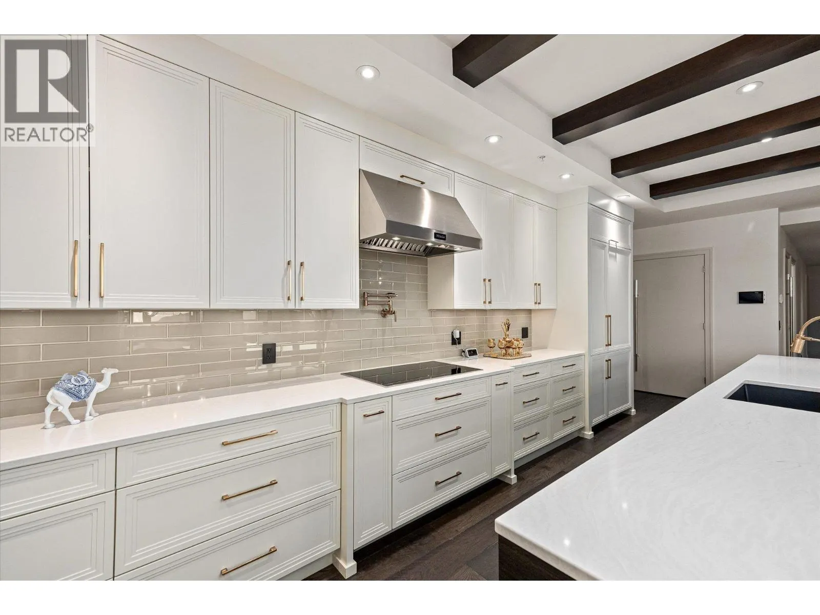 460 Groves Avenue Unit# 602