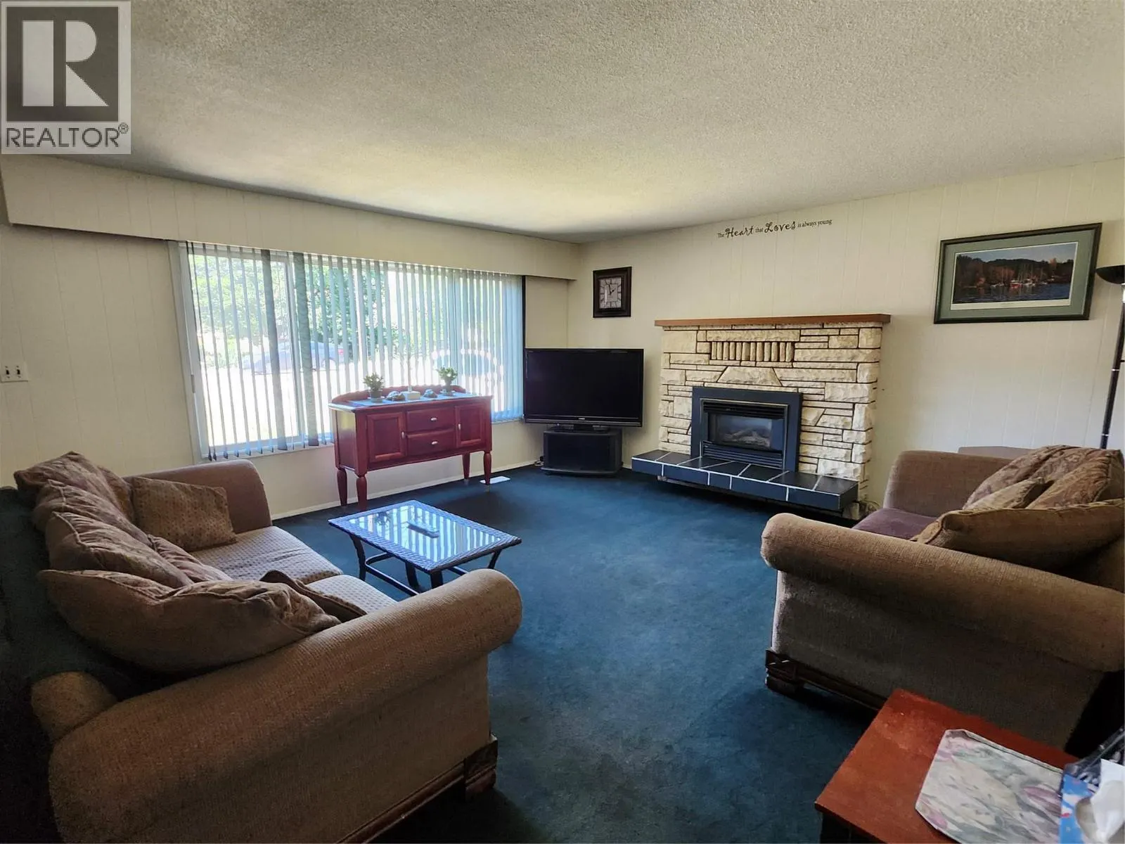 6453 Park Drive