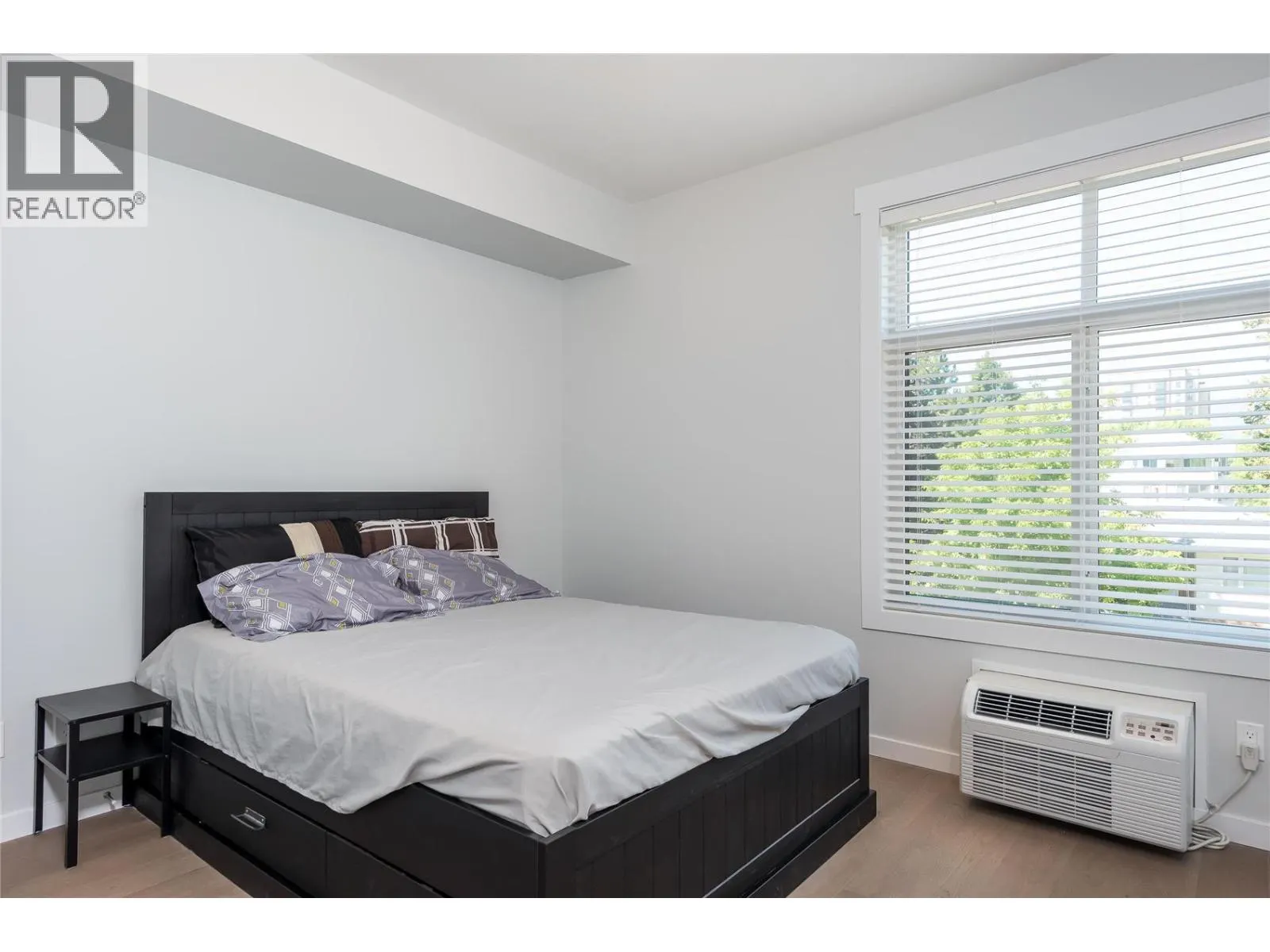 710 Stockwell Avenue Unit# 201