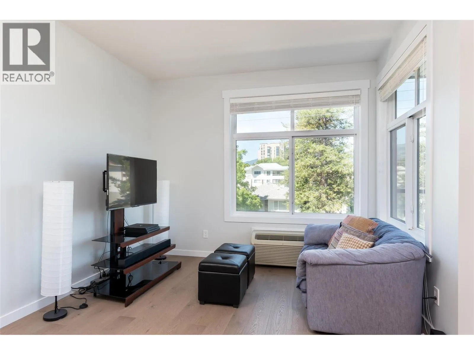 710 Stockwell Avenue Unit# 201