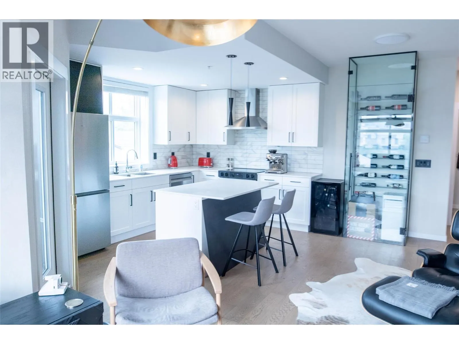 710 Stockwell Avenue Unit# 201