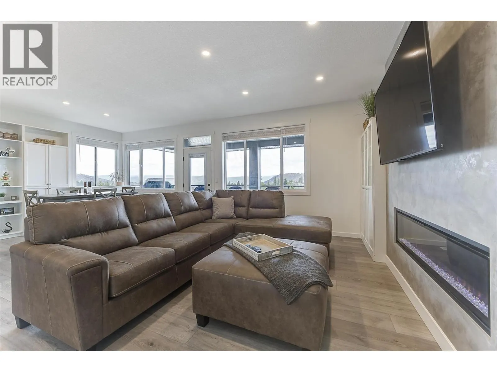 2484 Tallus Heights Lane