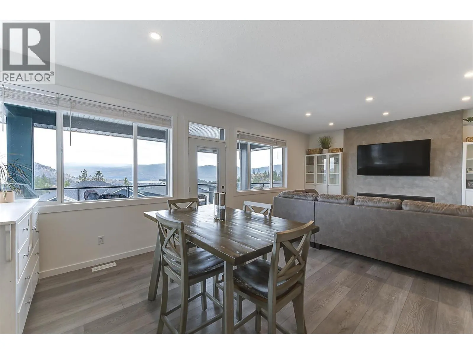 2484 Tallus Heights Lane