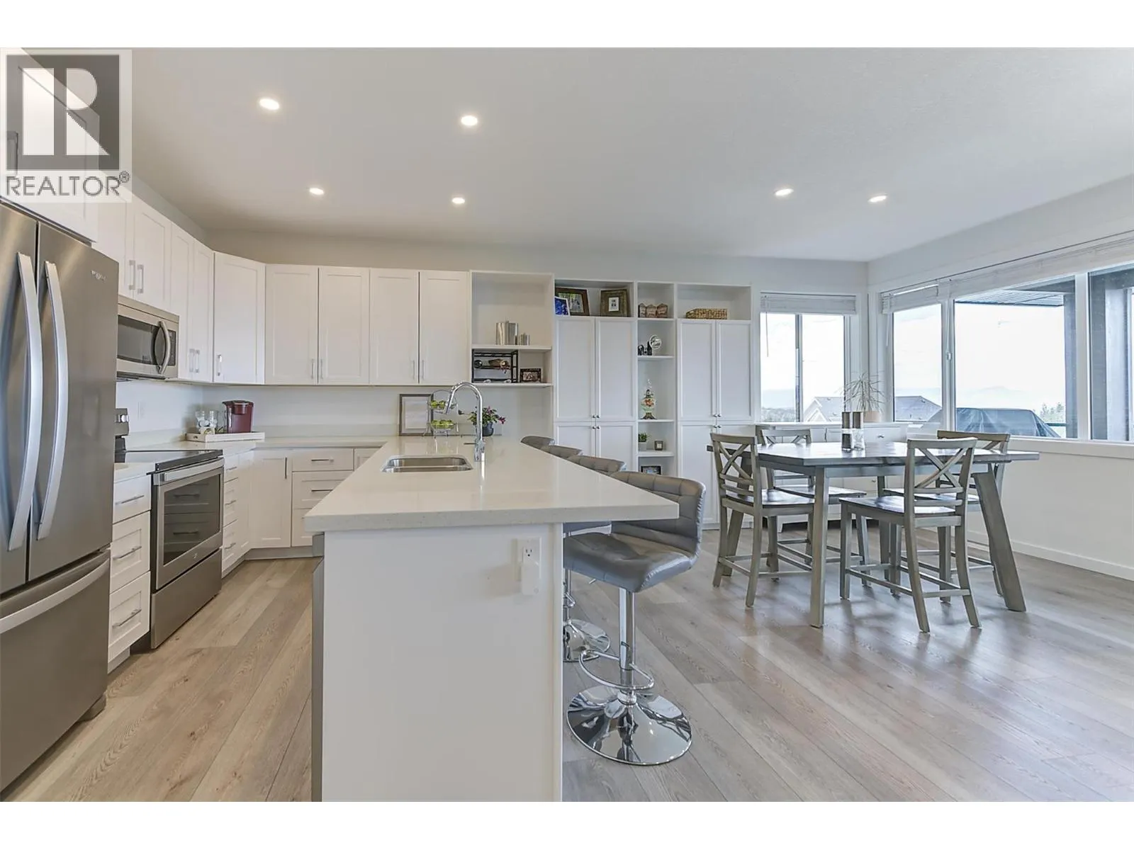 2484 Tallus Heights Lane