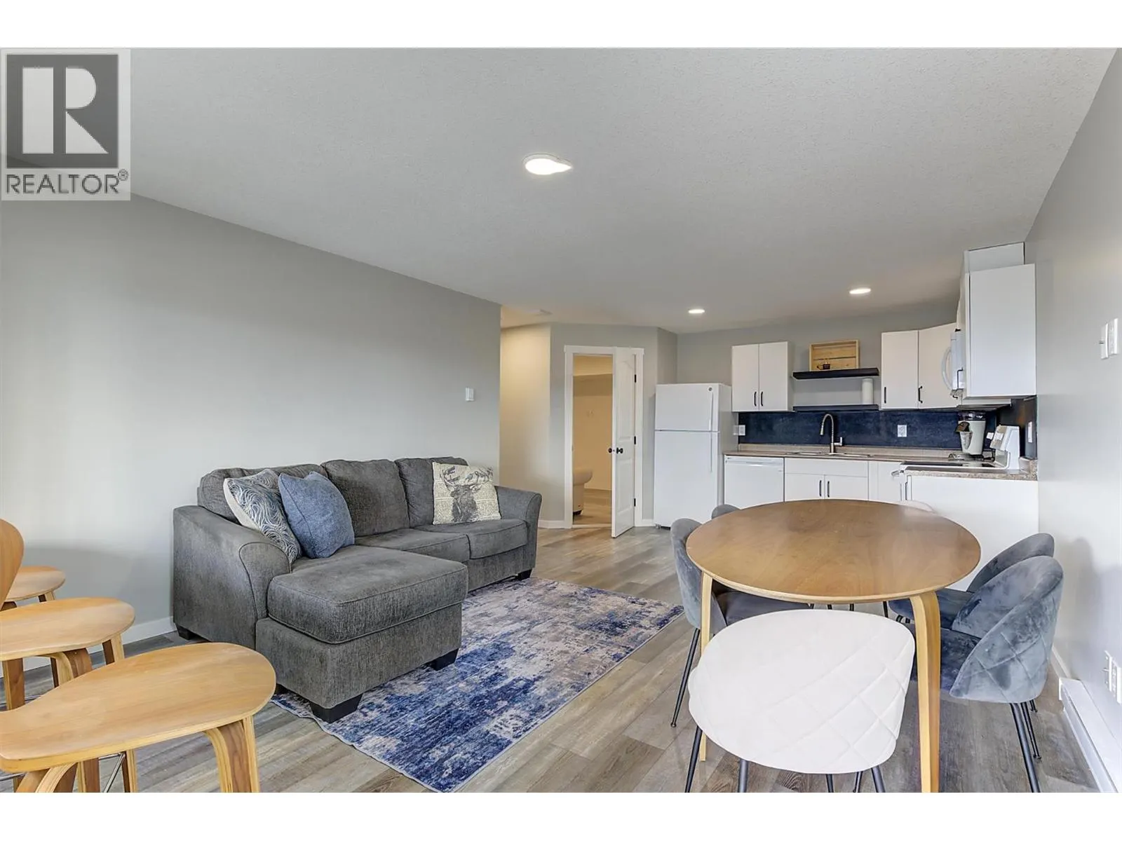 2484 Tallus Heights Lane