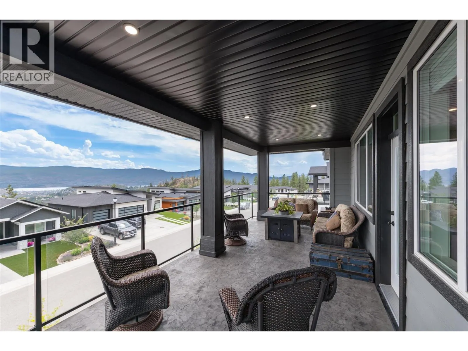 2484 Tallus Heights Lane