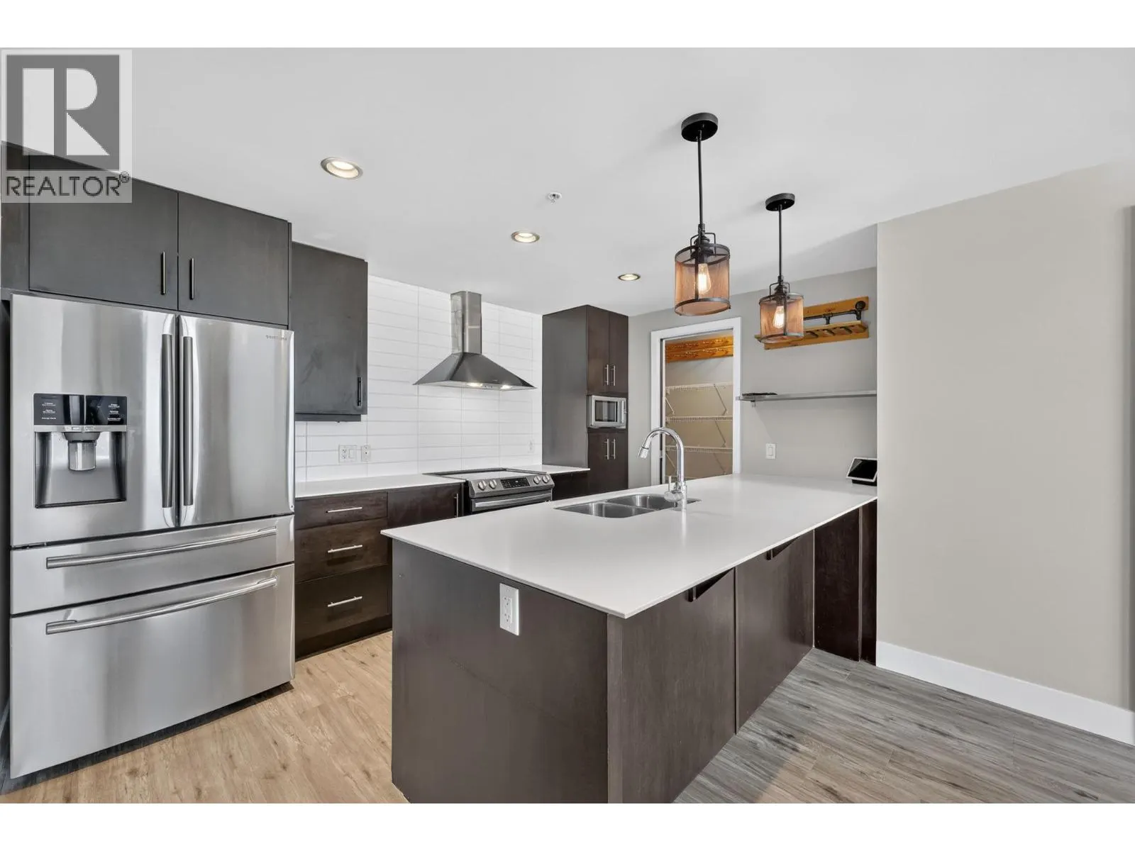 2040 Springfield Road Unit# 1407