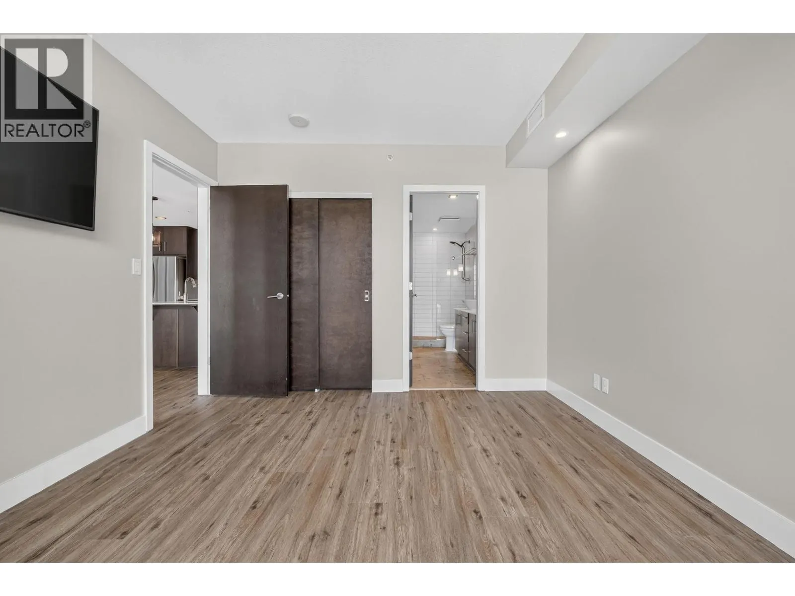 2040 Springfield Road Unit# 1407