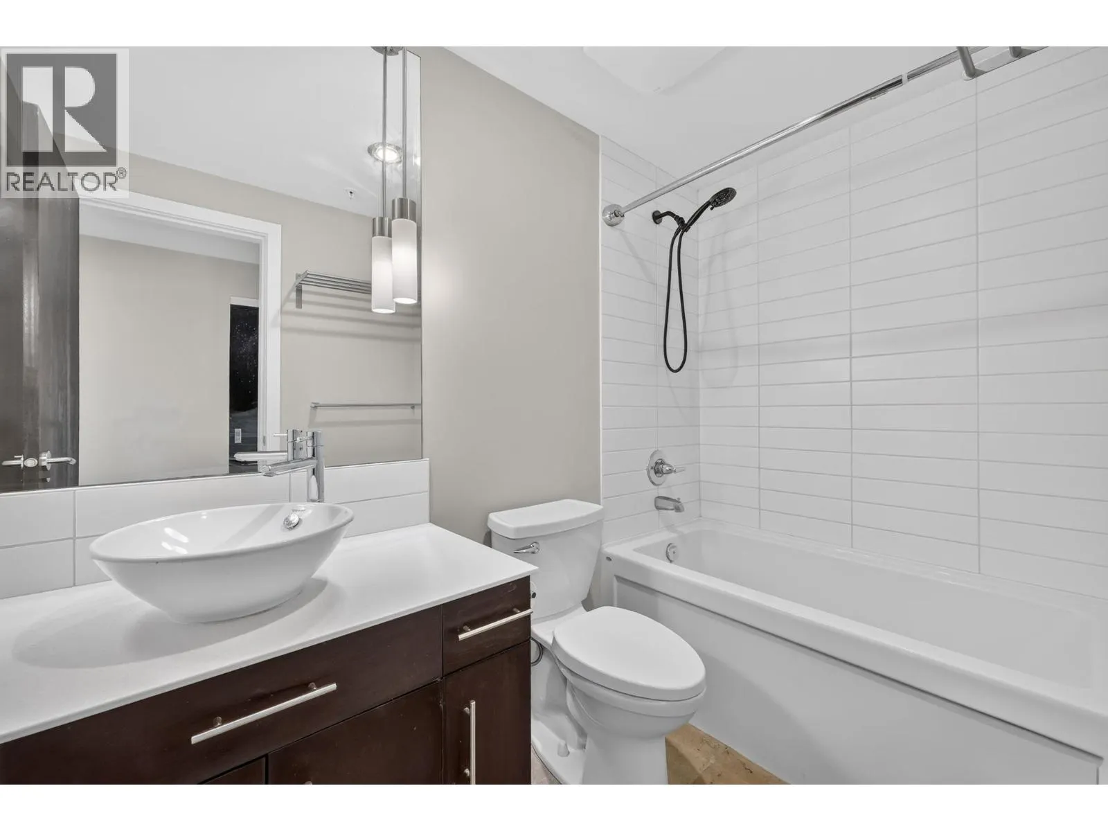 2040 Springfield Road Unit# 1407