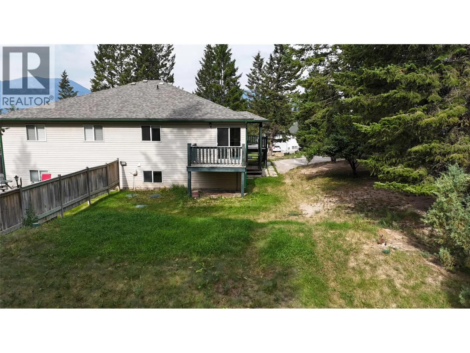 18A Wolf Crescent