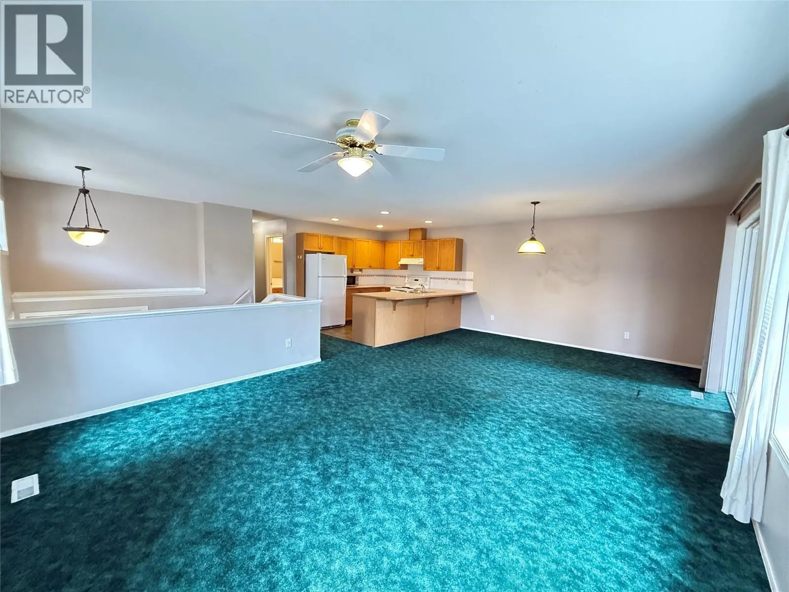 18A Wolf Crescent