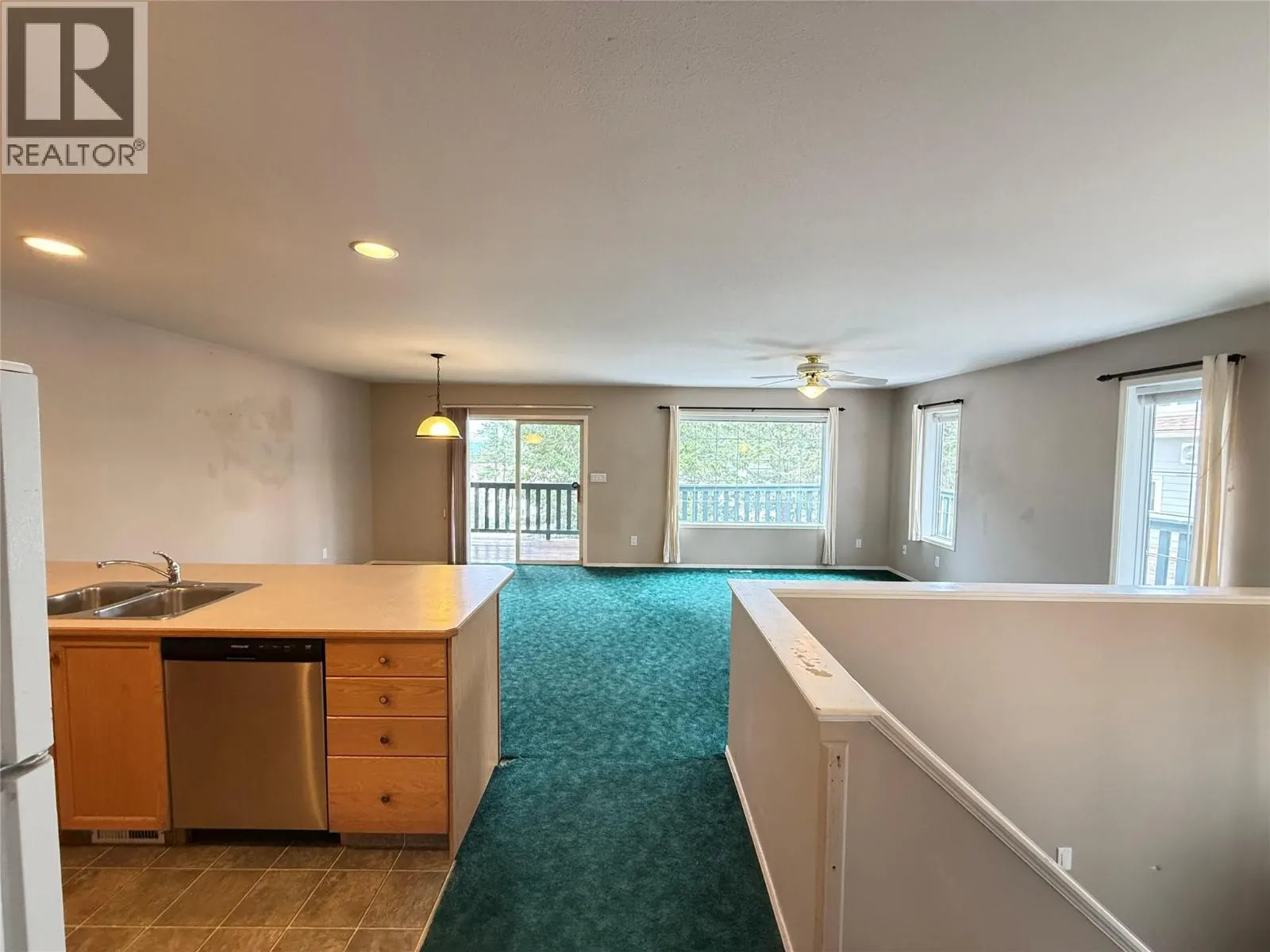 18A Wolf Crescent