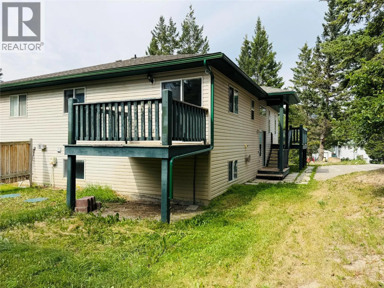 18A Wolf Crescent