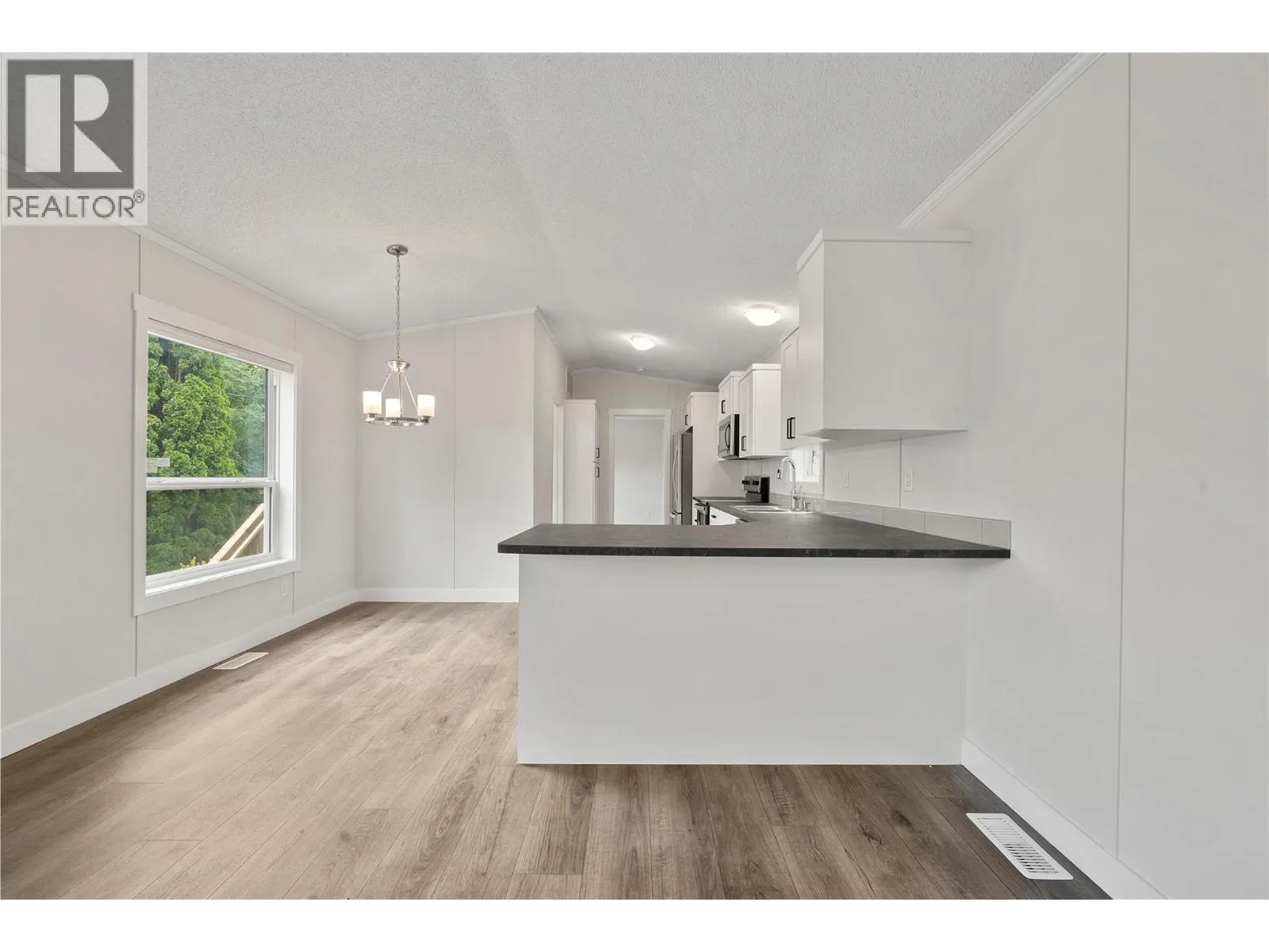 5161 63 Avenue NE Unit# 13