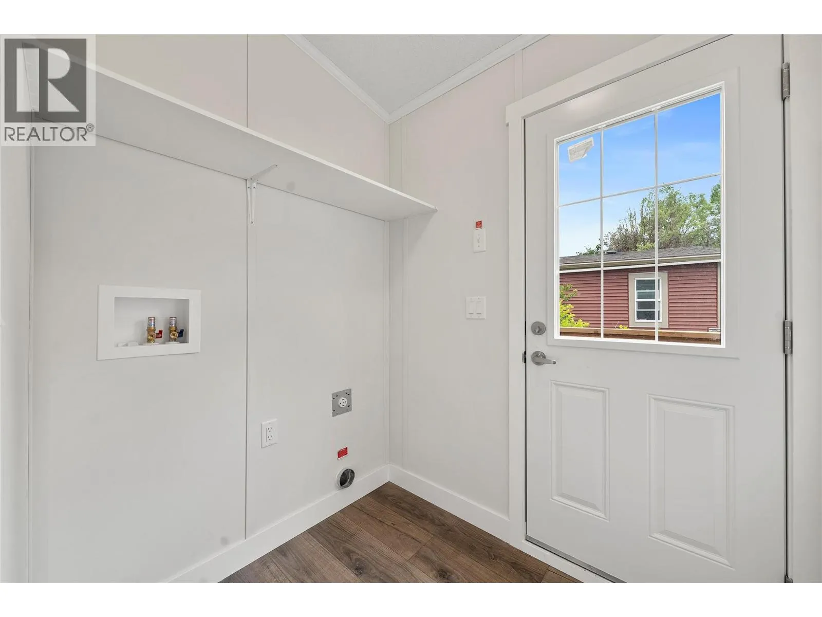 5161 63 Avenue NE Unit# 13