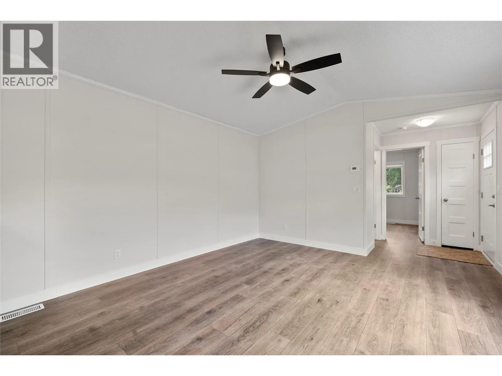 5161 63 Avenue NE Unit# 13